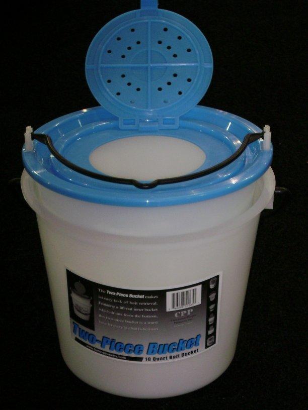 Frabill 4.5qt Bait Bucket